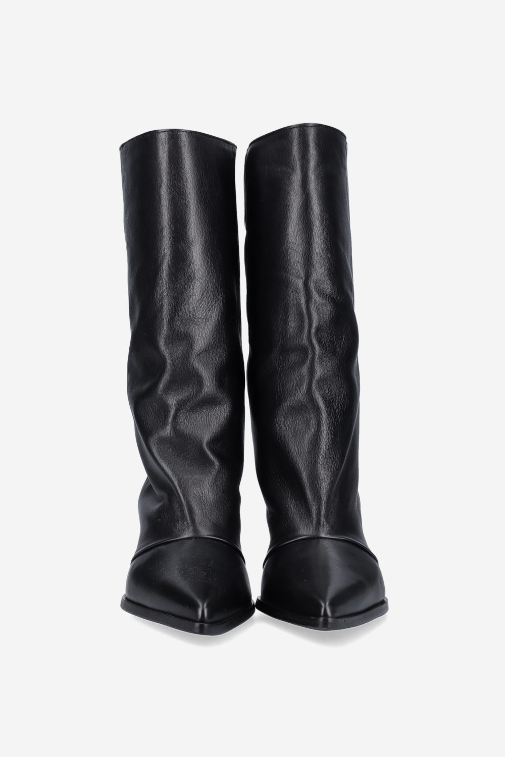 Pointed-toe leather boots