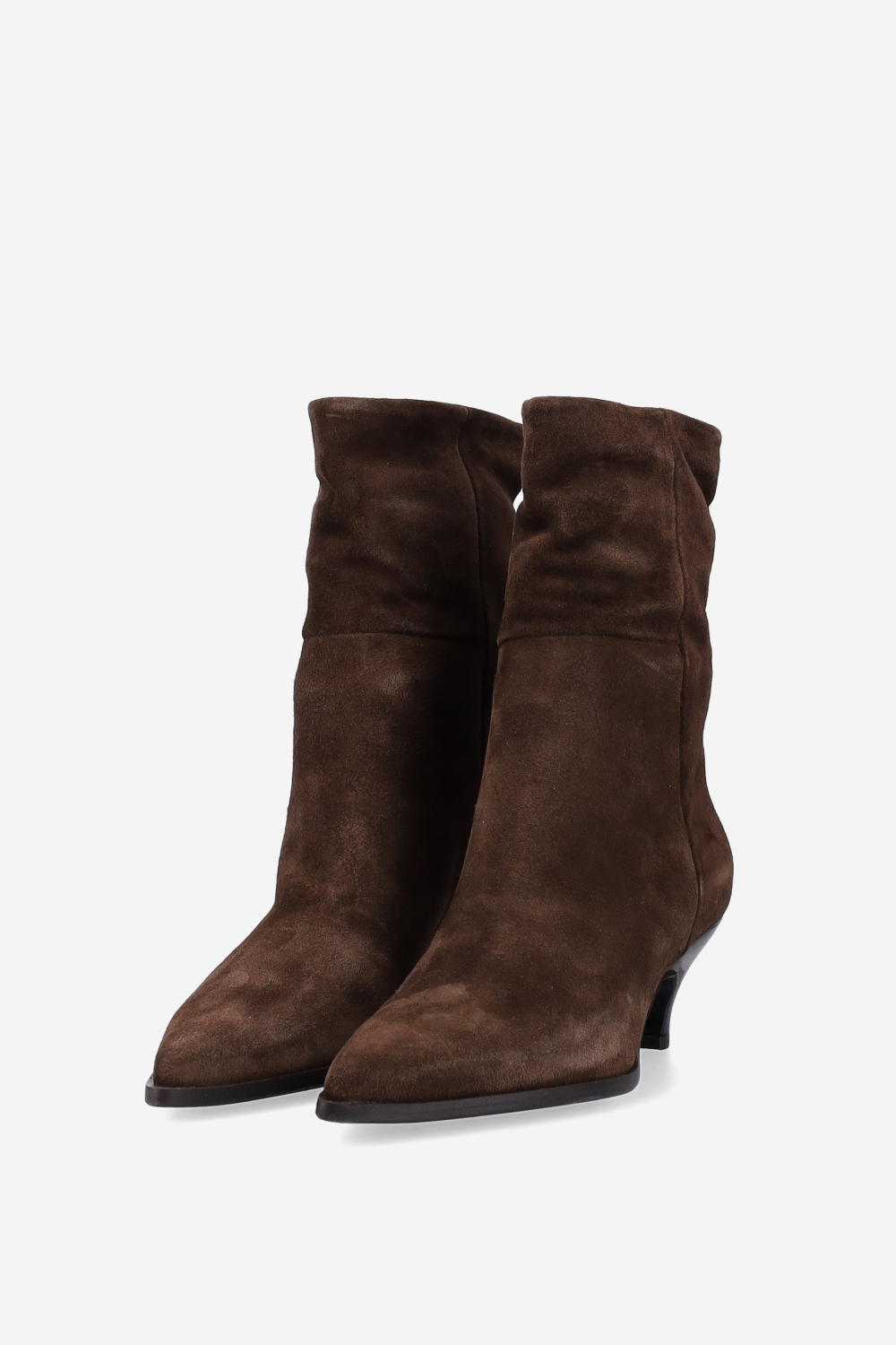 Pointed-toe suede ankle boots
