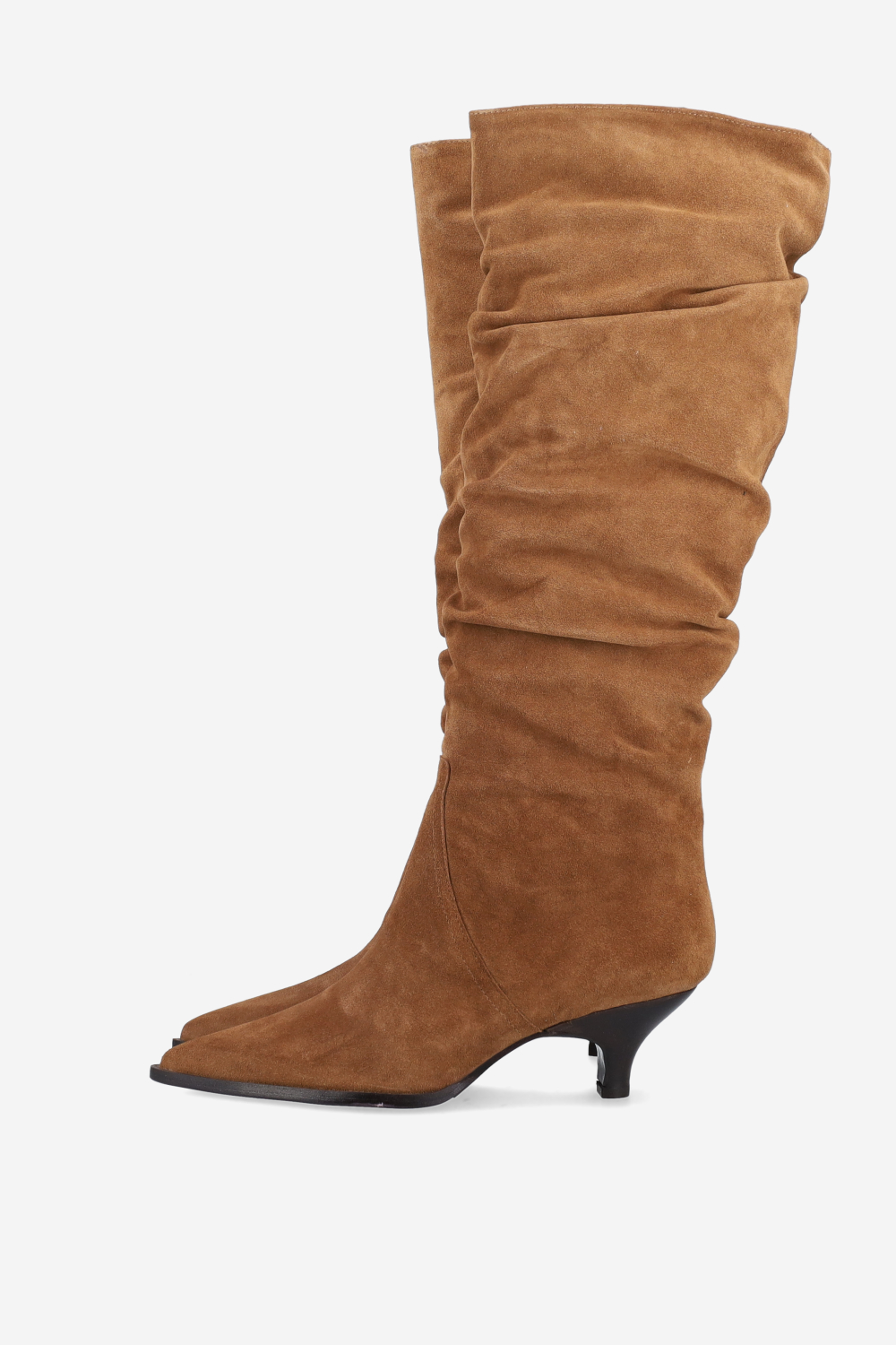 Pointed-toe draped suede boots