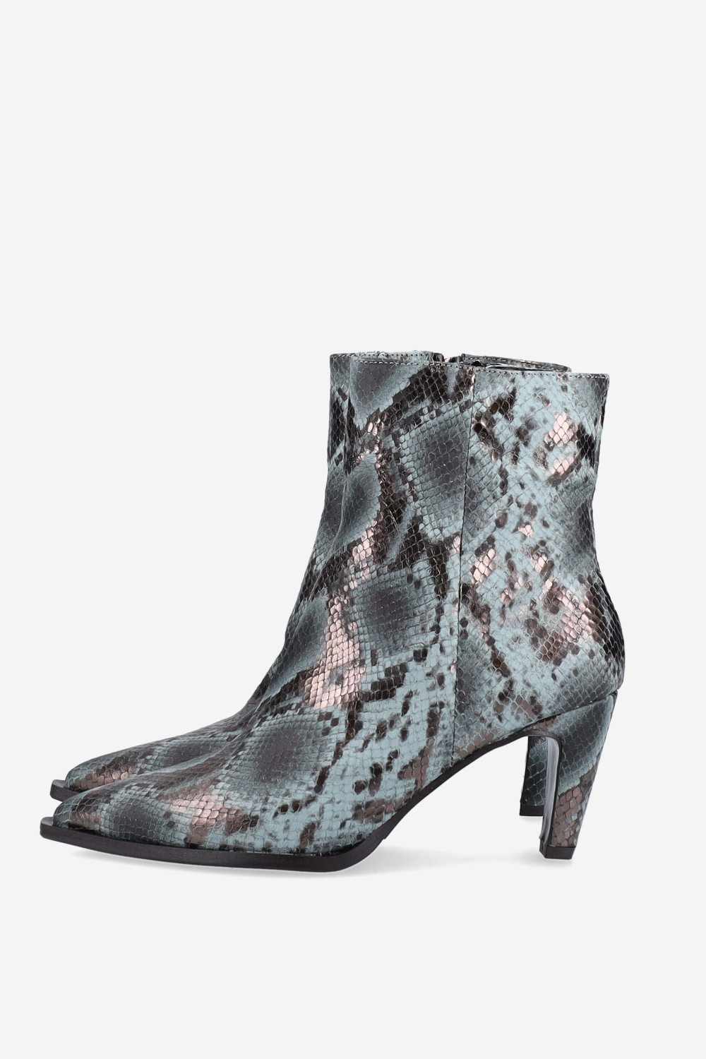 Zipped pitone leather ankle boots