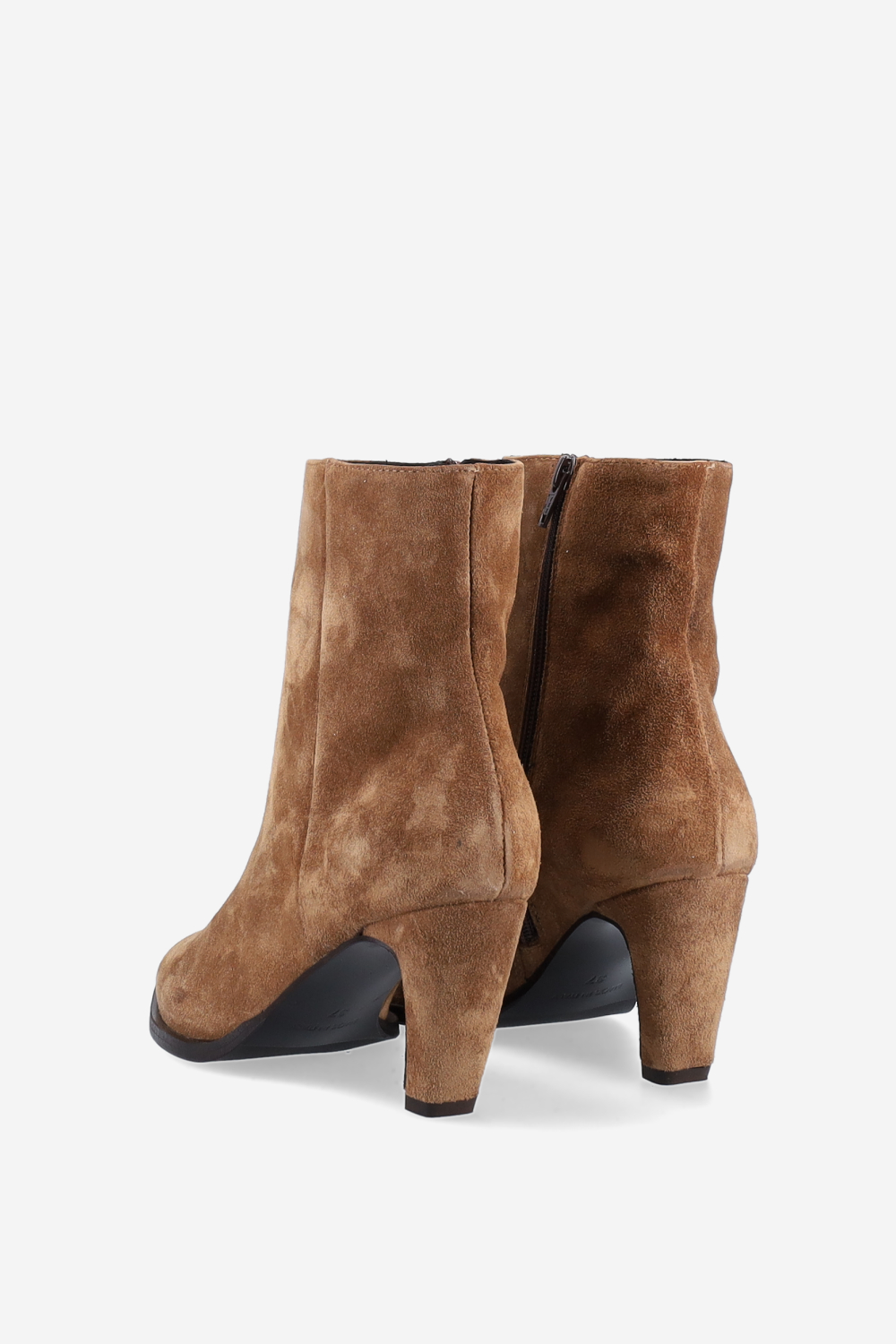 Zipped suede ankle boots