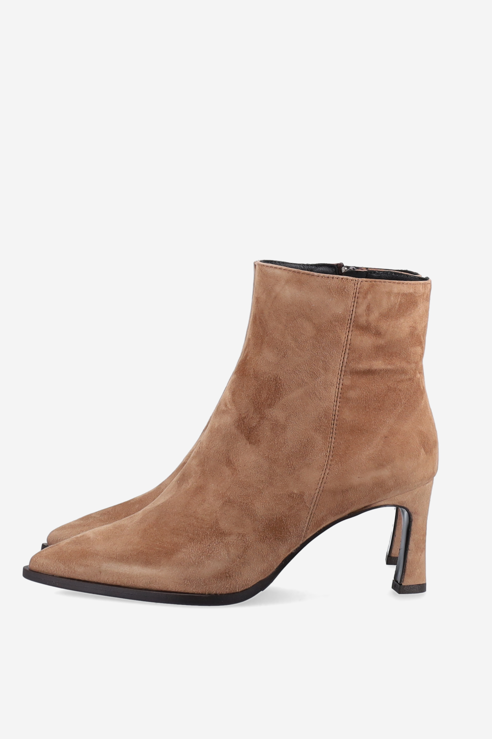 Zipped suede ankle boots