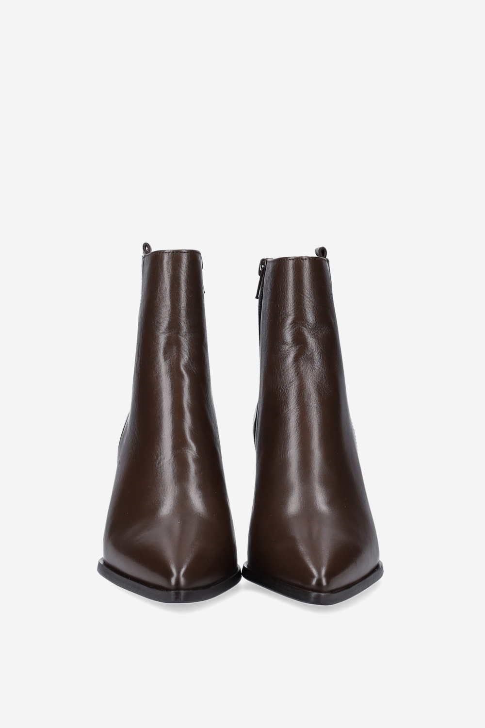 Zipped leather ankle boots