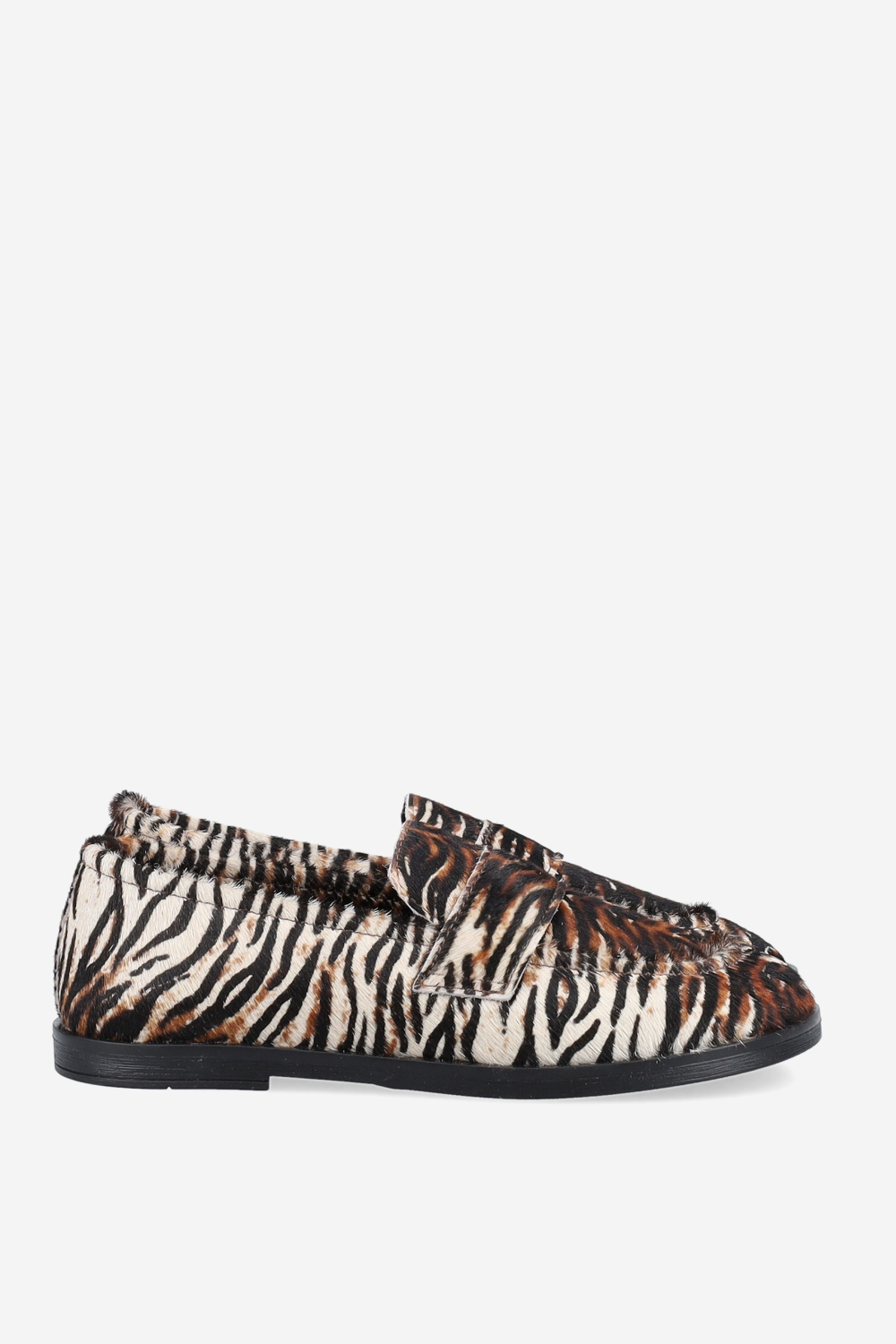 Animal print hairy loafers