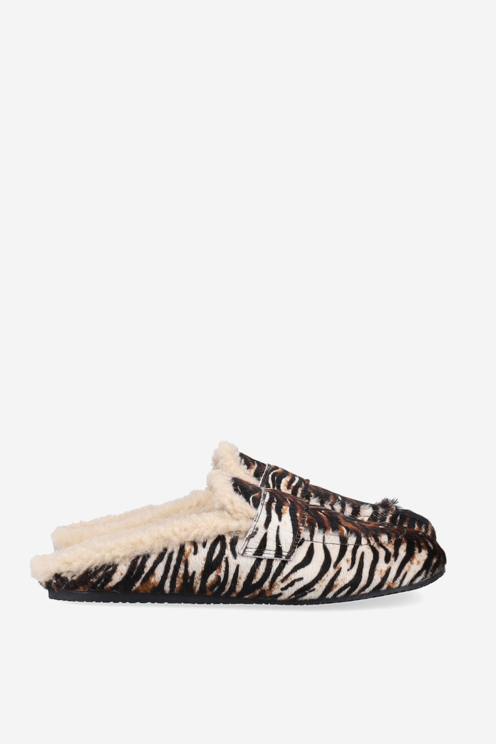 Animal print hairy mules