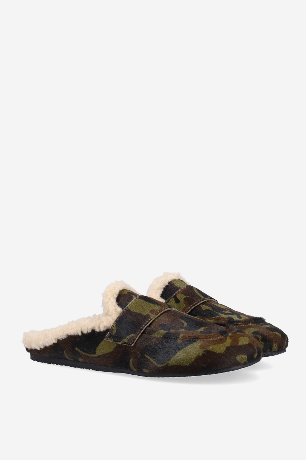 Camouflage hairy mules