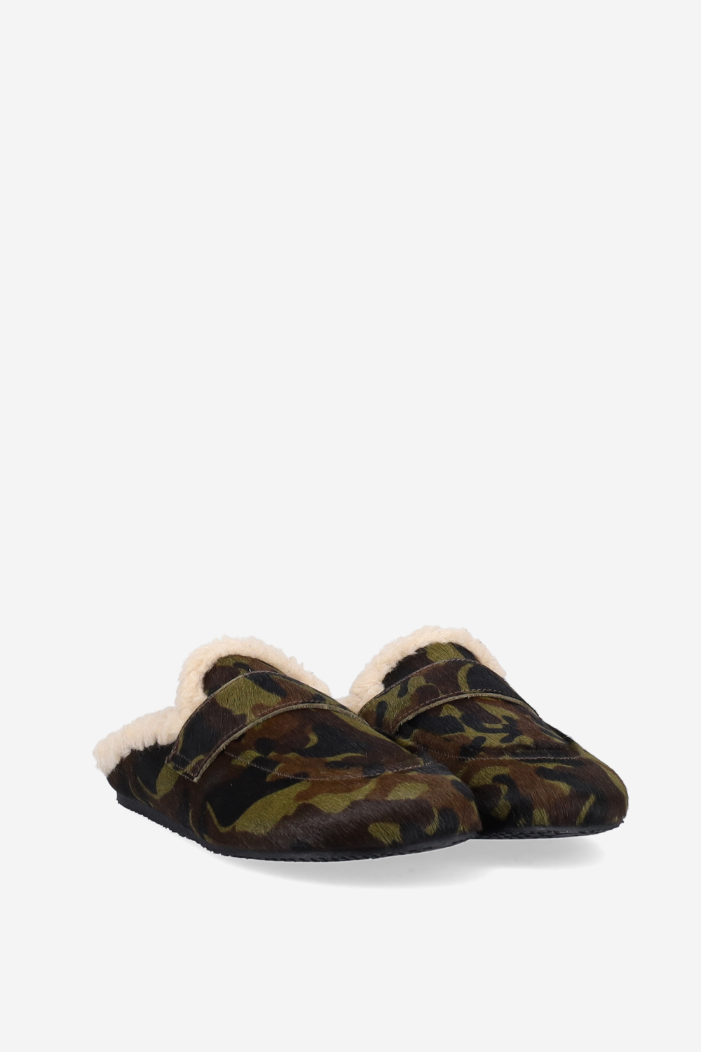 Camouflage hairy mules