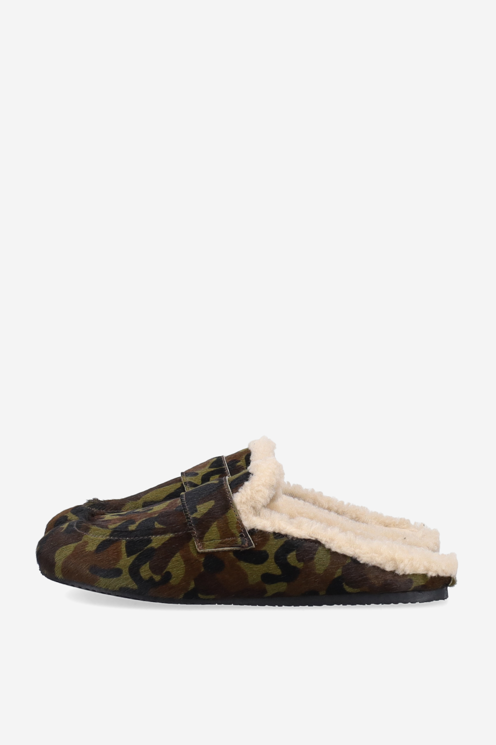Camouflage hairy mules