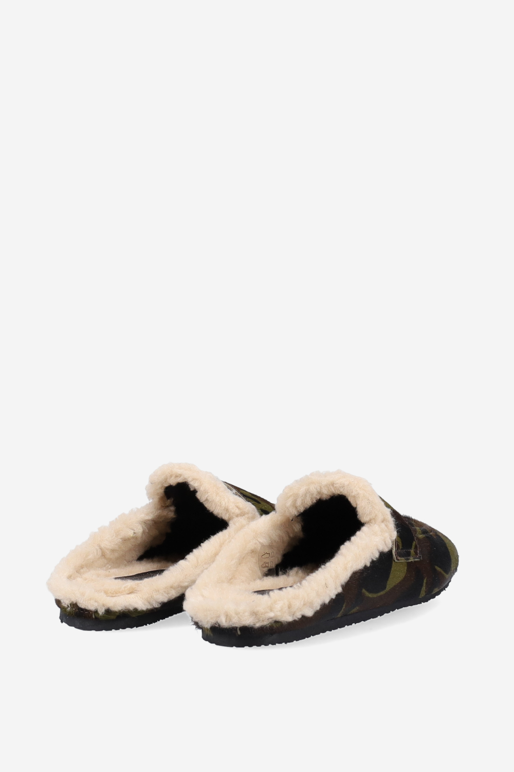Camouflage hairy mules