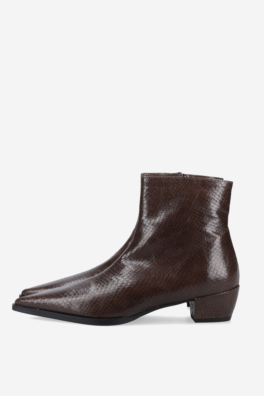 Pointed-toe croco leather ankle boots