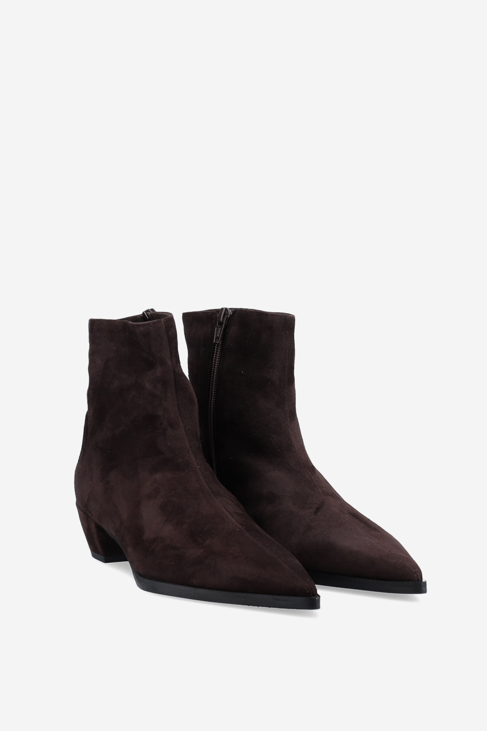 Pointed-toe suede ankle boots