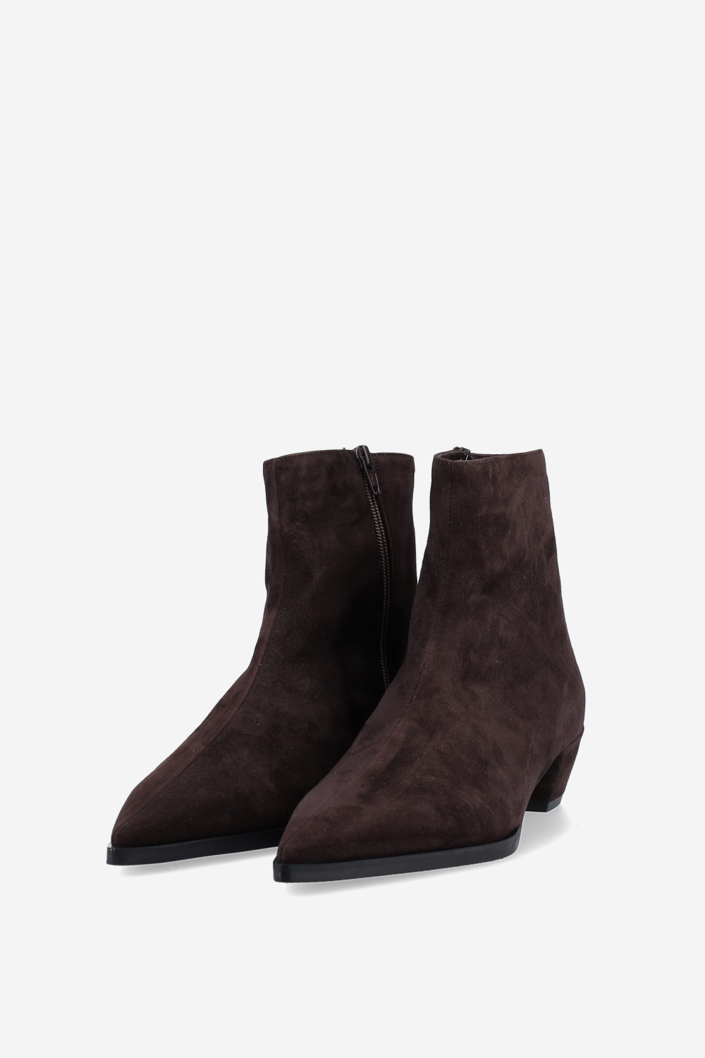 Pointed-toe suede ankle boots
