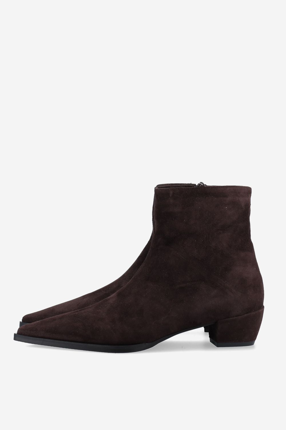 Pointed-toe suede ankle boots