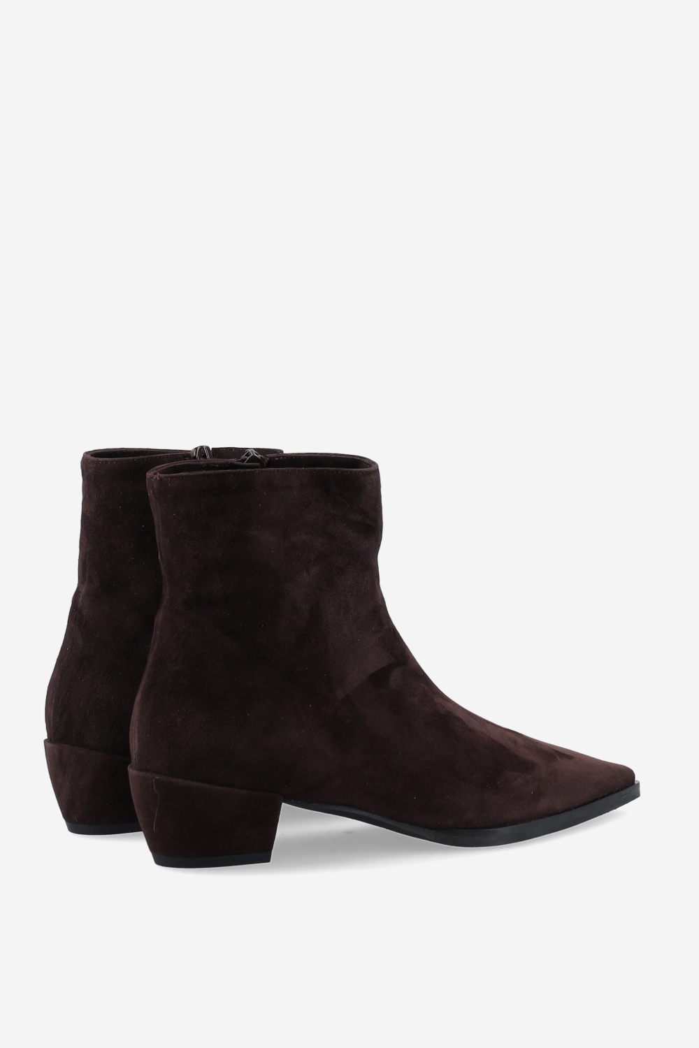 Pointed-toe suede ankle boots