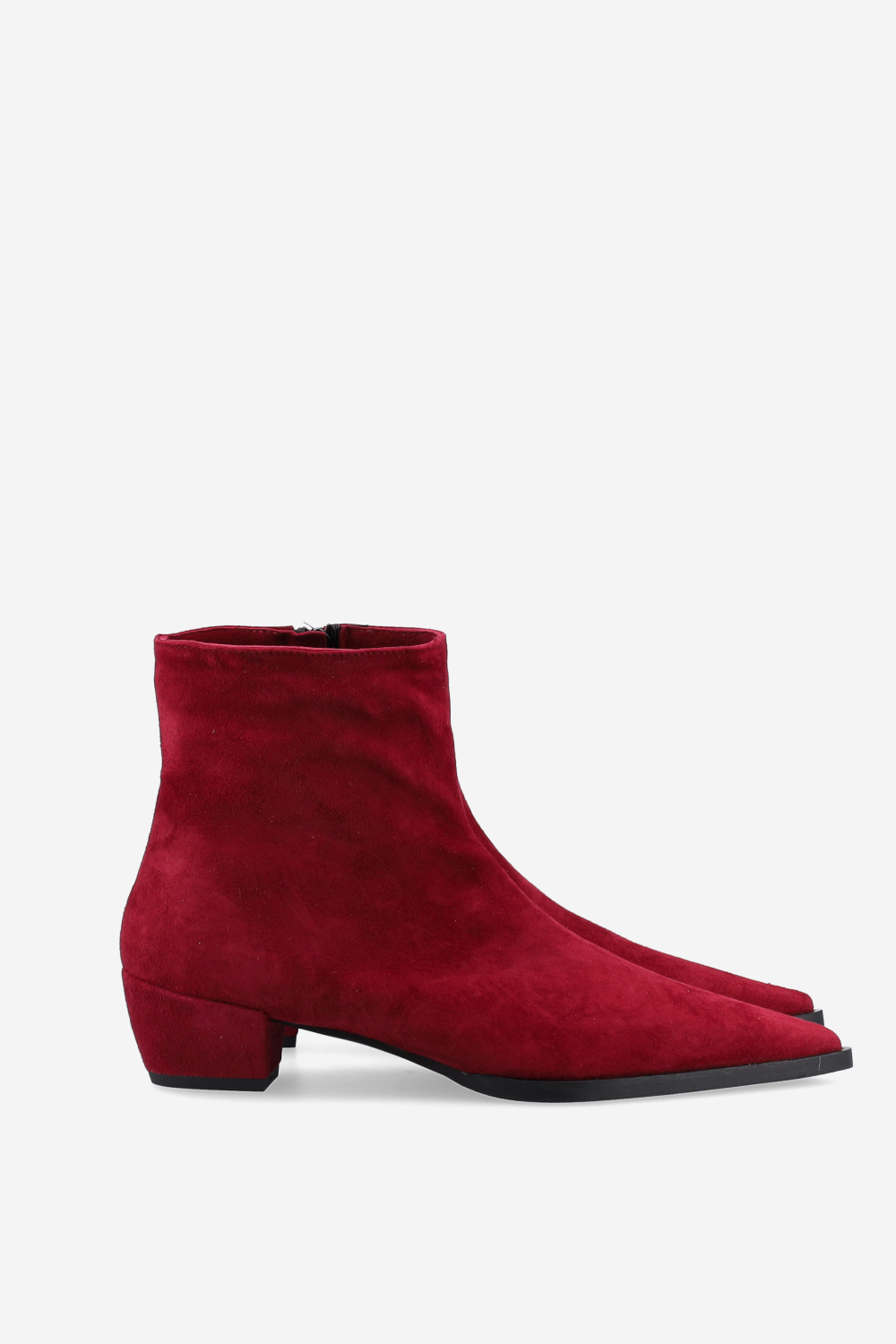 Pointed-toe suede ankle boots