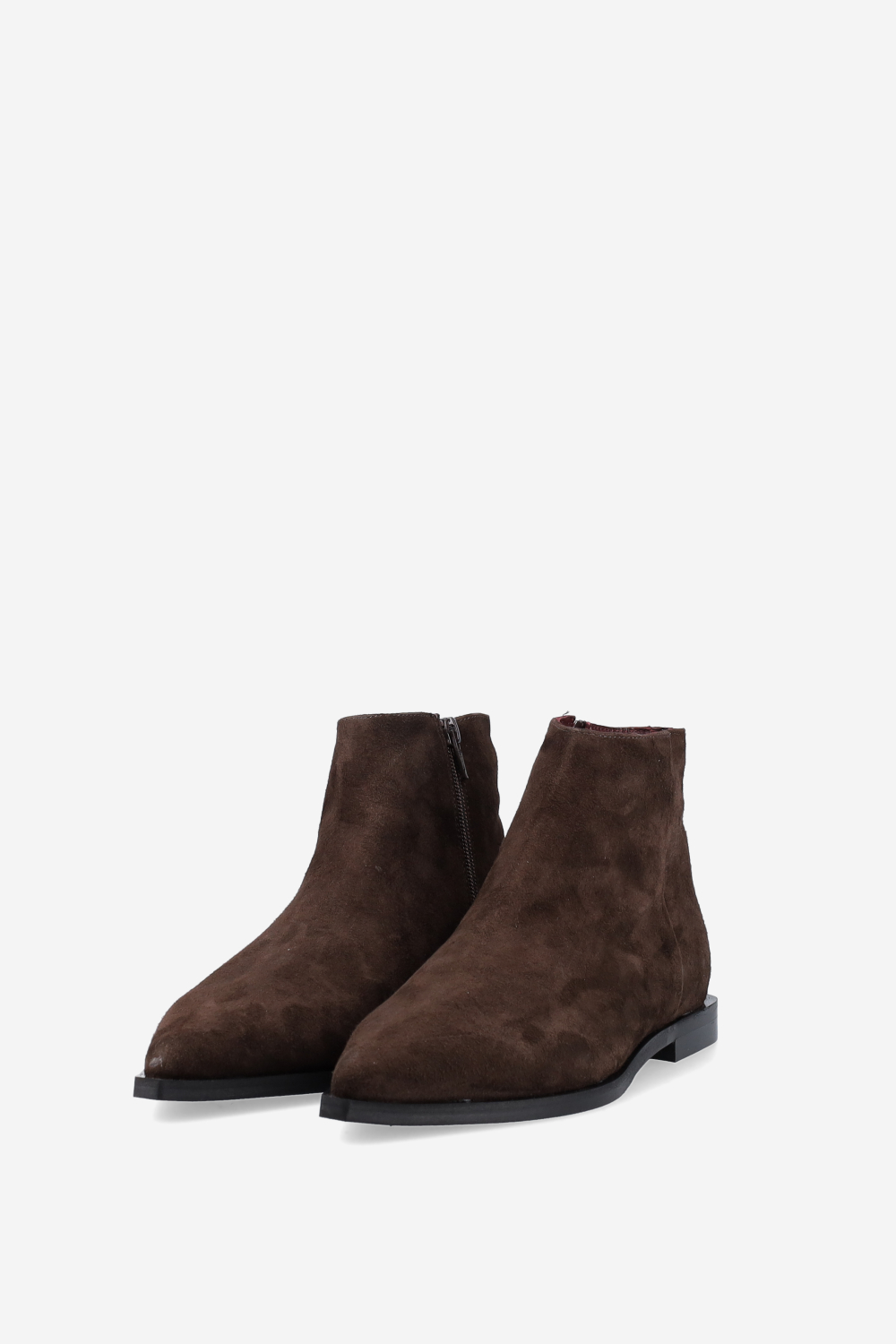 Pointed-toe suede ankle boots