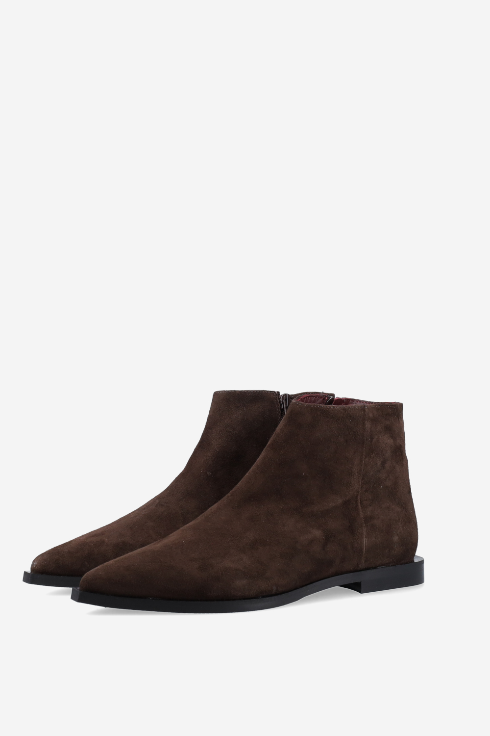 Pointed-toe suede ankle boots