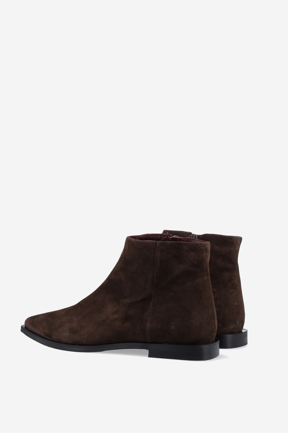 Pointed-toe suede ankle boots