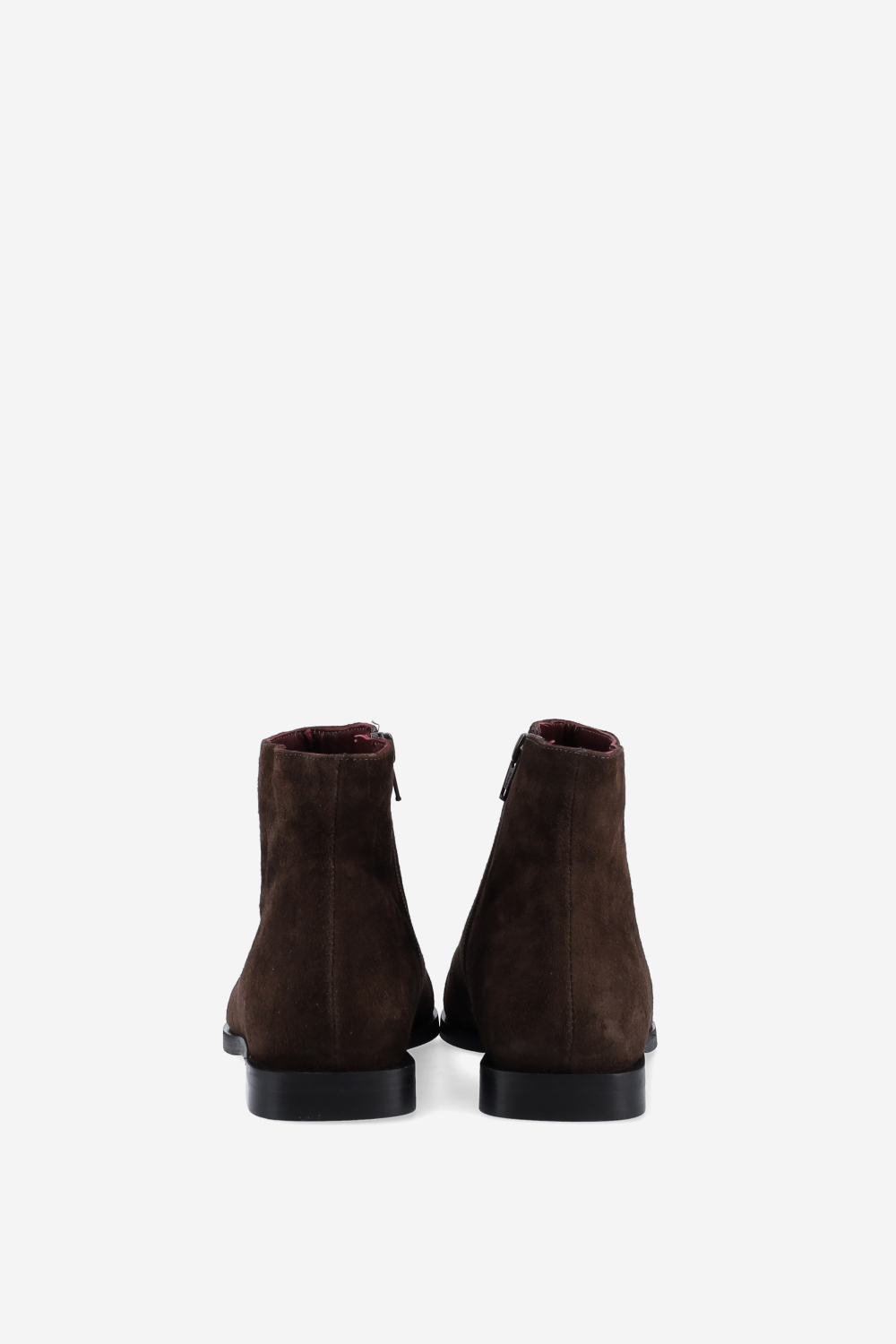 Pointed-toe suede ankle boots
