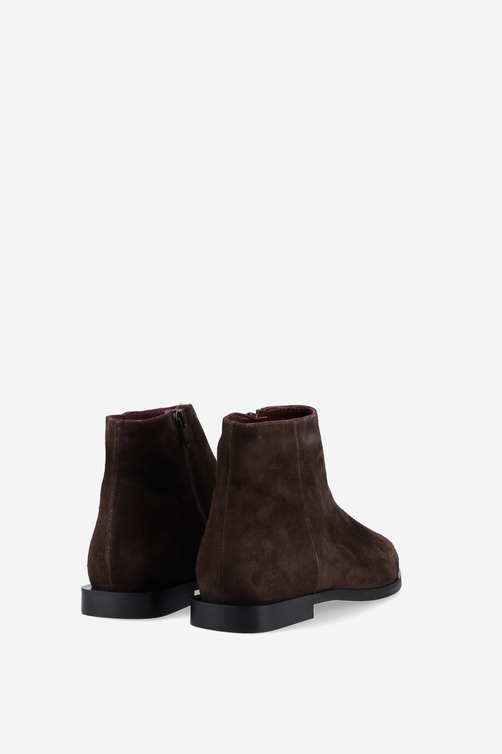 Pointed-toe suede ankle boots