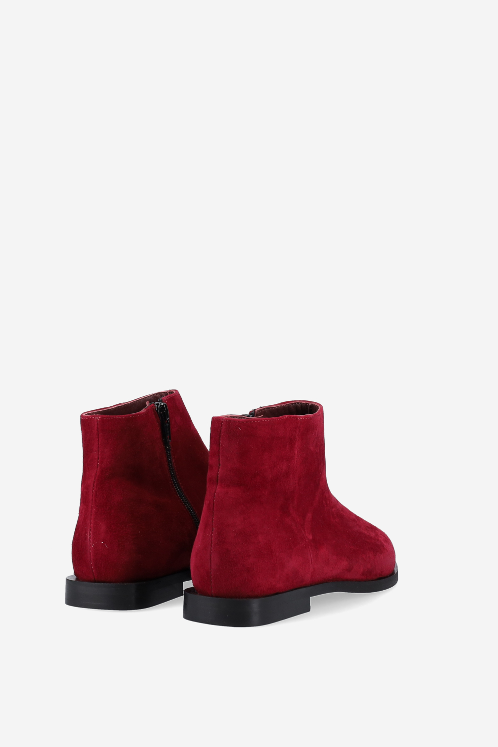 Pointed-toe suede ankle boots