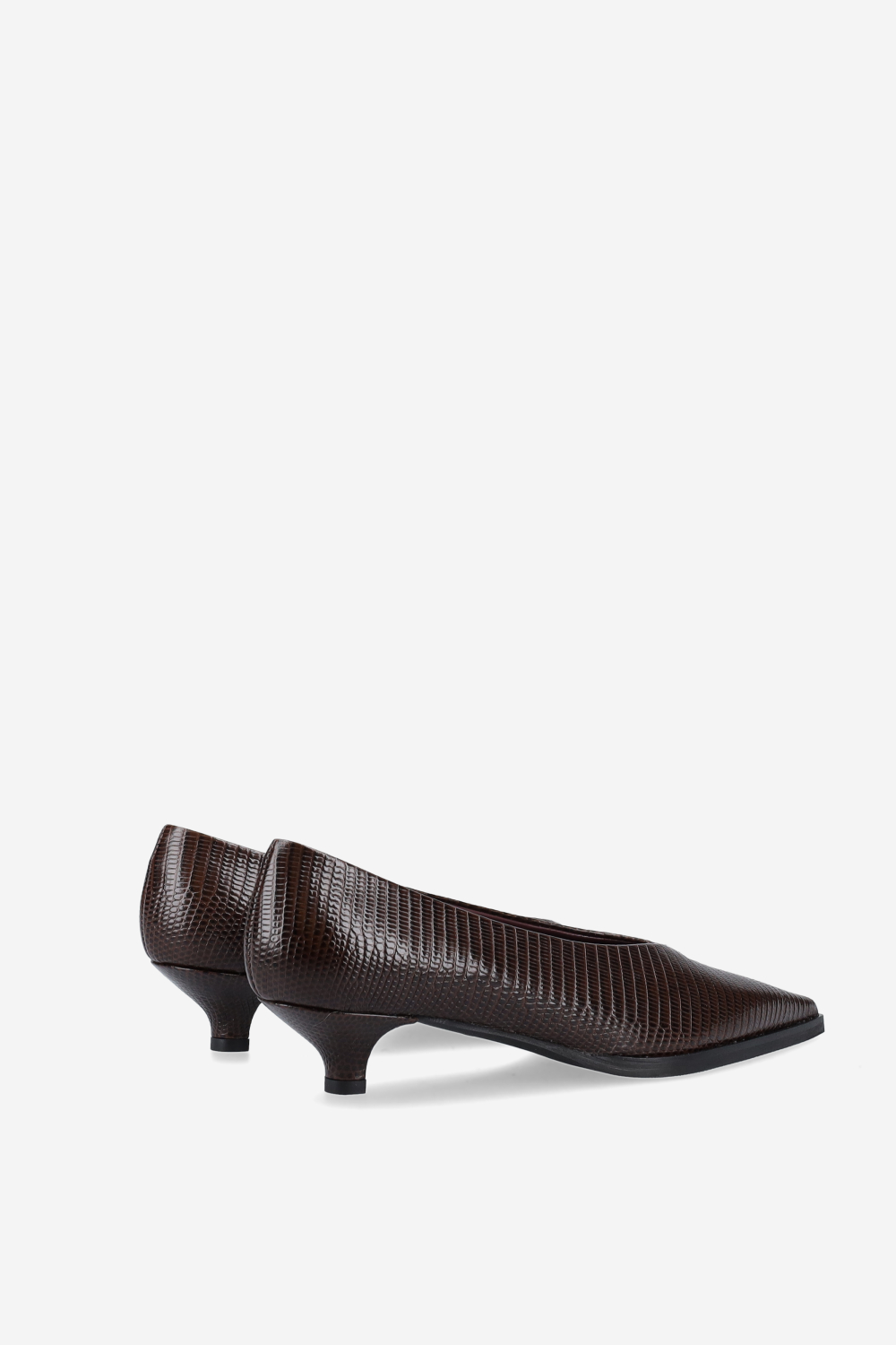 Pointed-toe croco leather pumps
