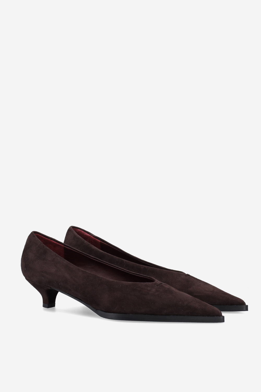 Pointed-toe suede pumps