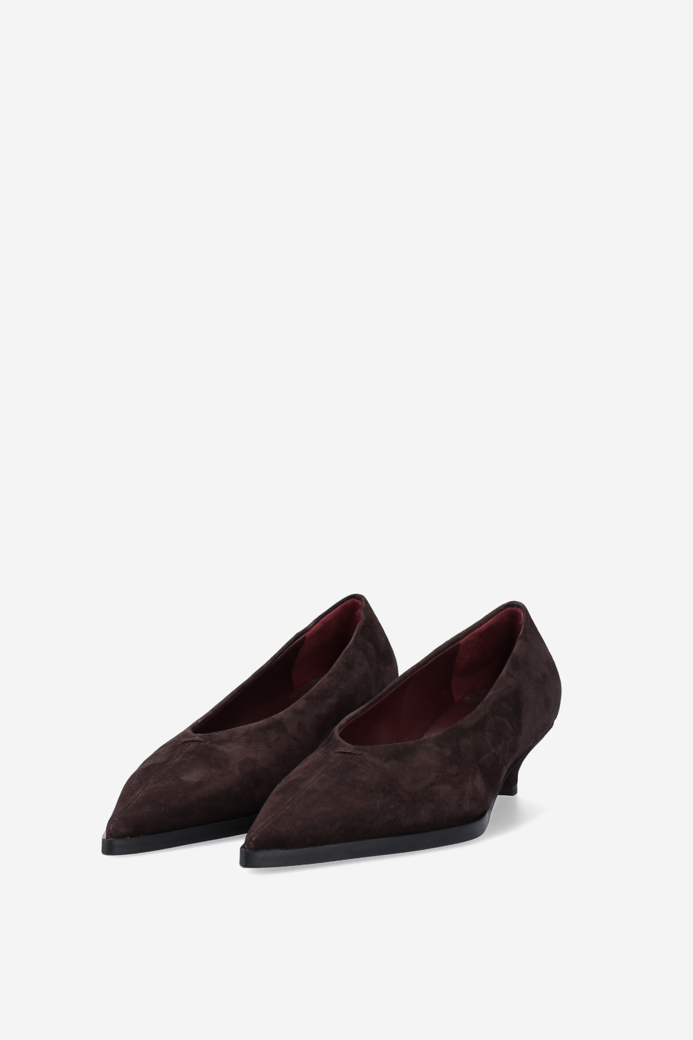 Pointed-toe suede pumps