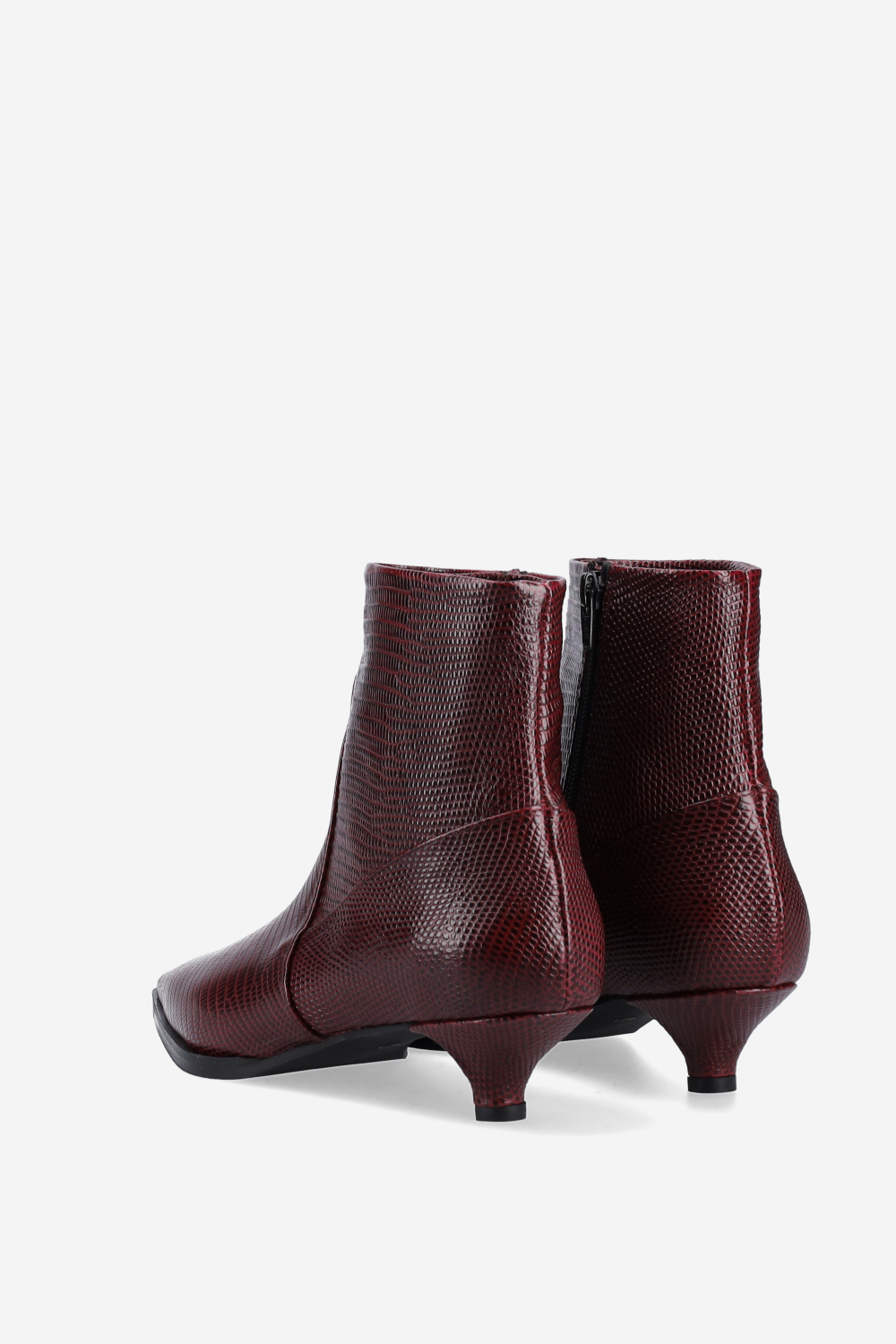 Pointed-toe croco leather ankle boots