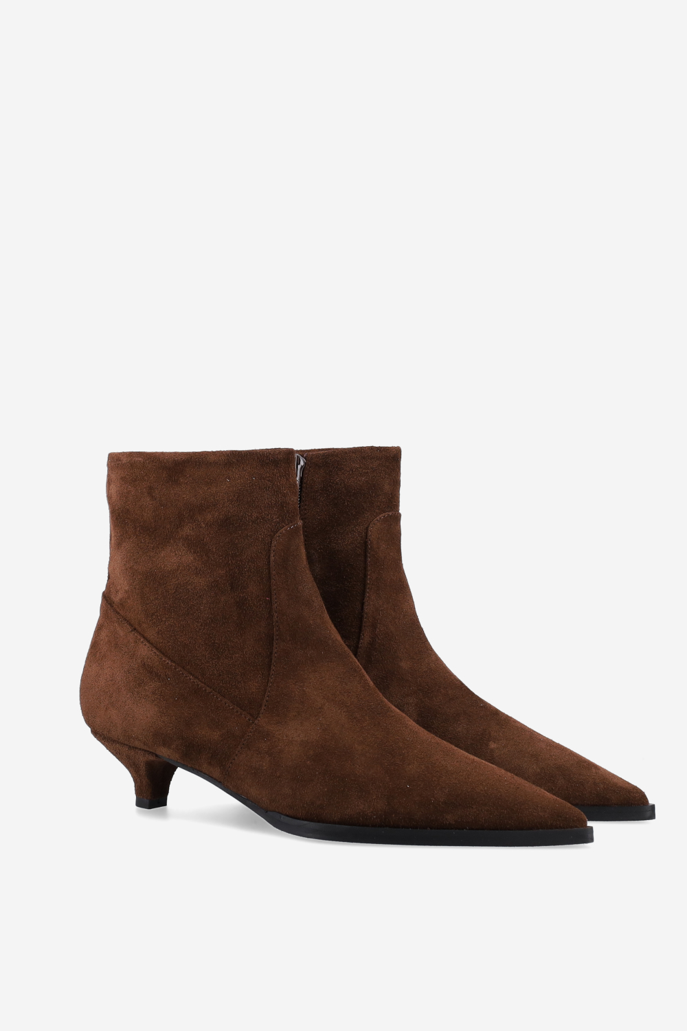 Pointed-toe suede ankle boots