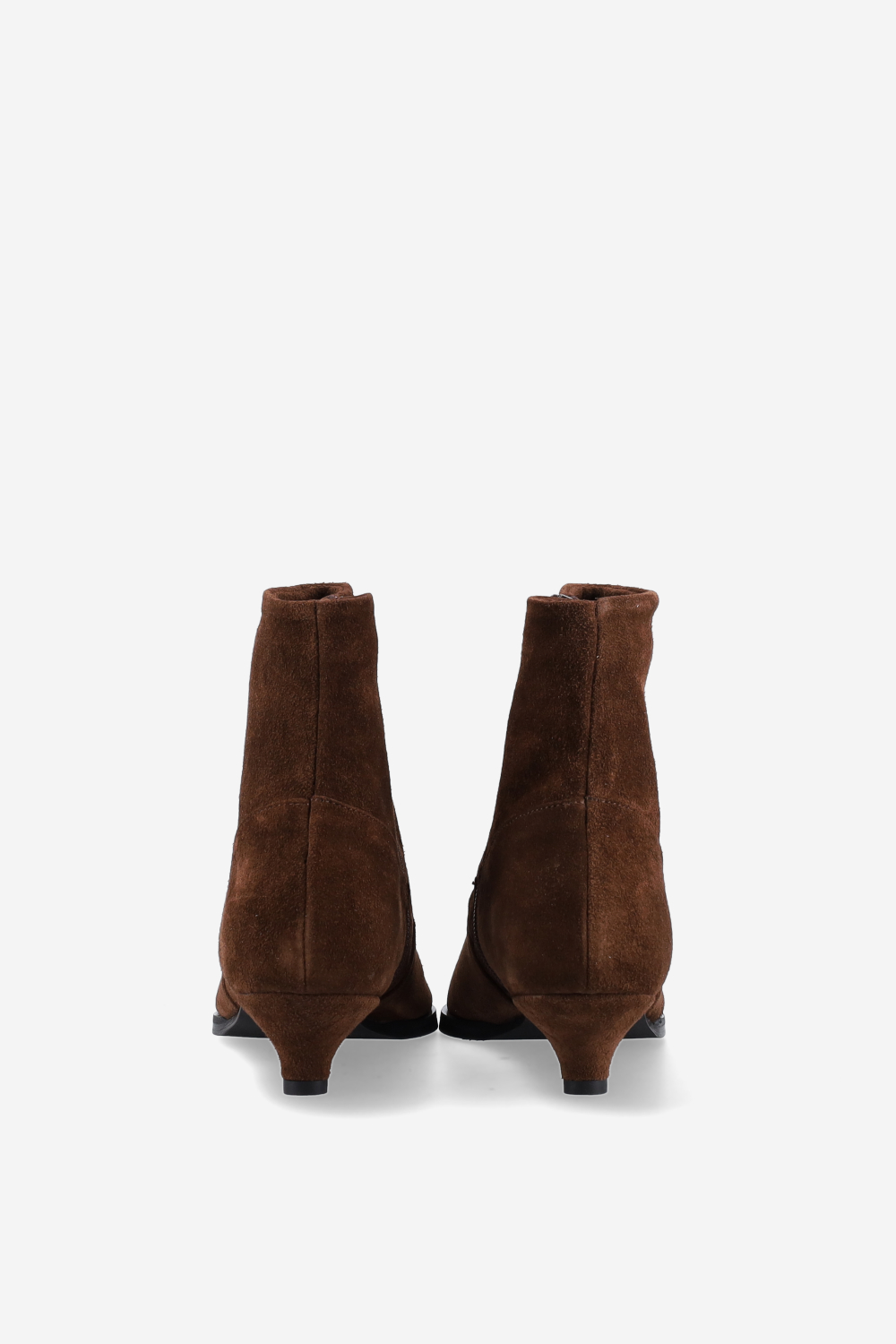 Pointed-toe suede ankle boots