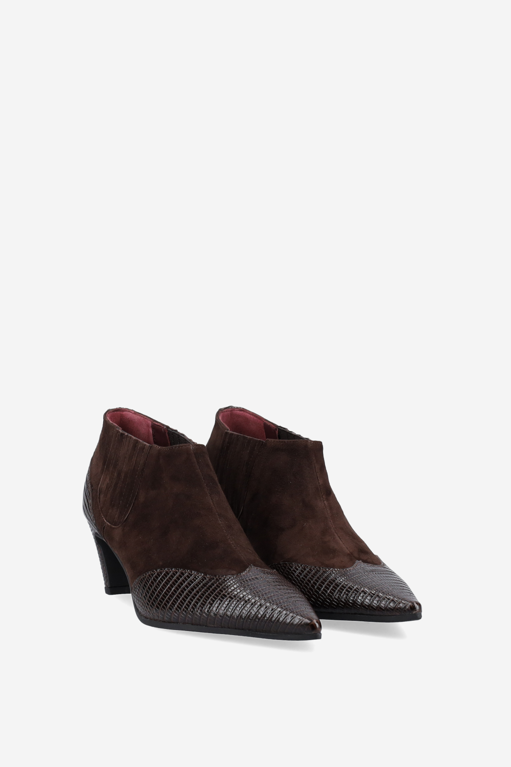 Pointed-toe suede ankle boots