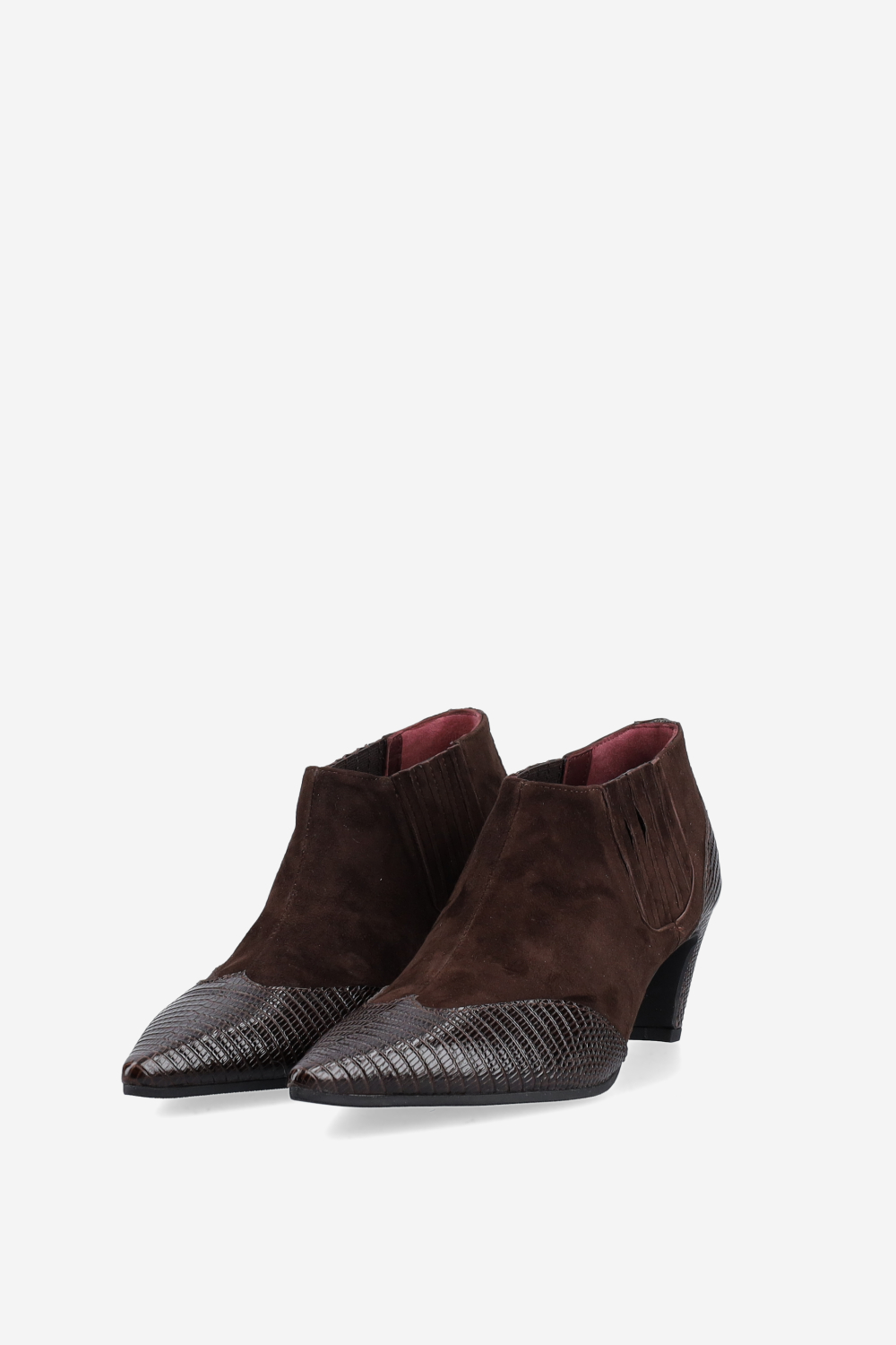 Pointed-toe suede ankle boots