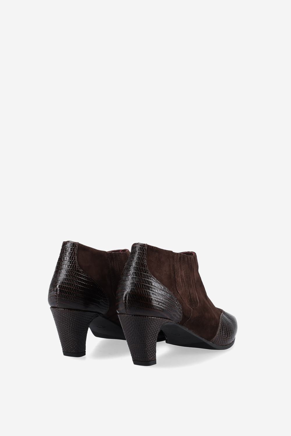 Pointed-toe suede ankle boots