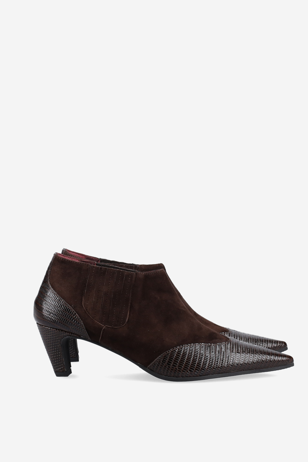 Pointed-toe suede ankle boots