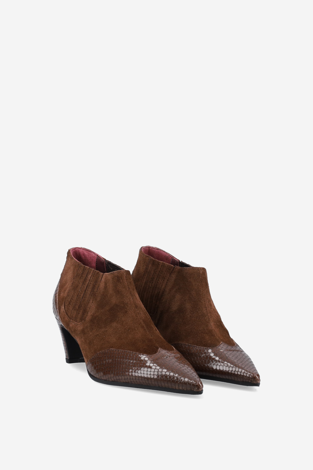 Pointed-toe suede ankle boots