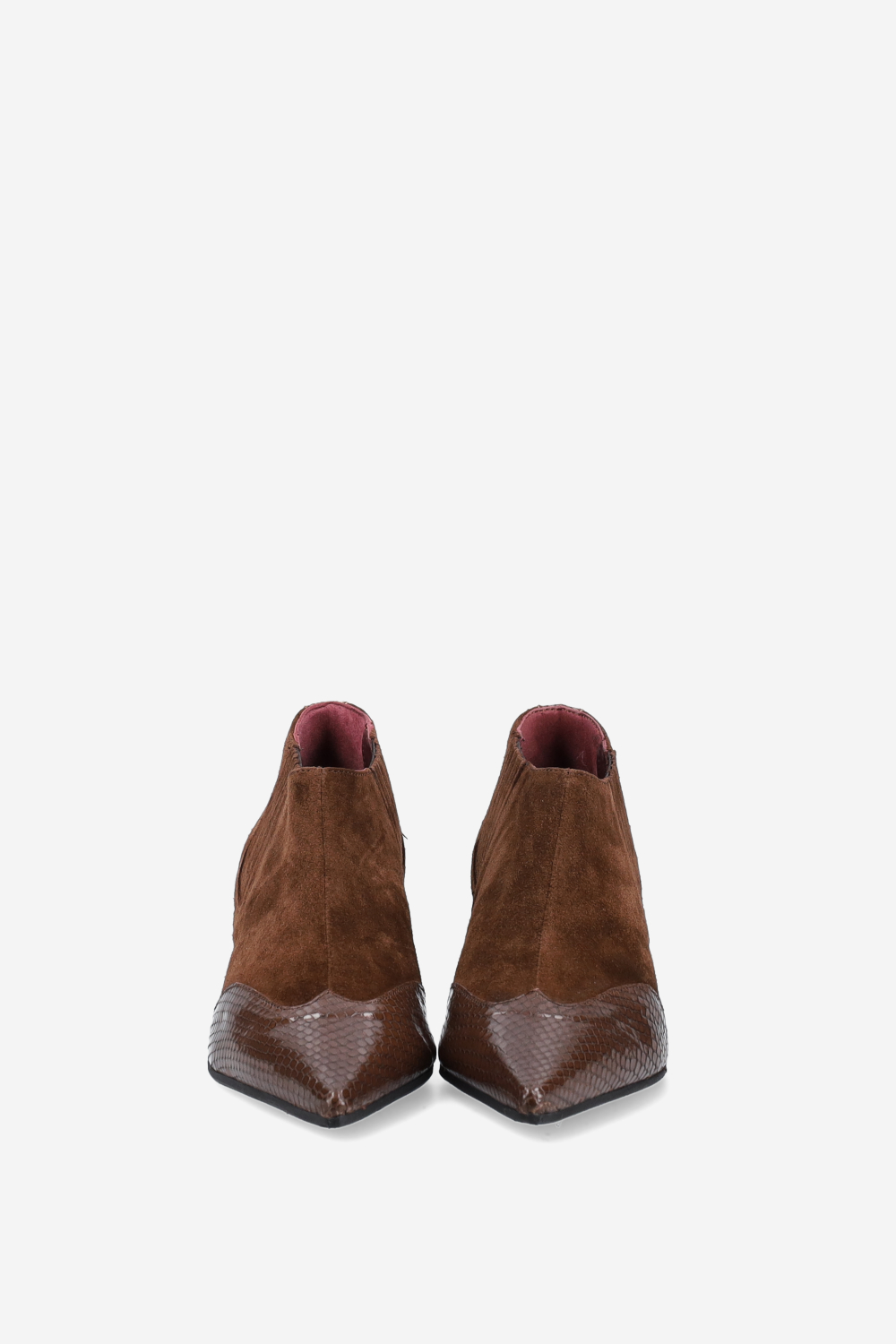Pointed-toe suede ankle boots