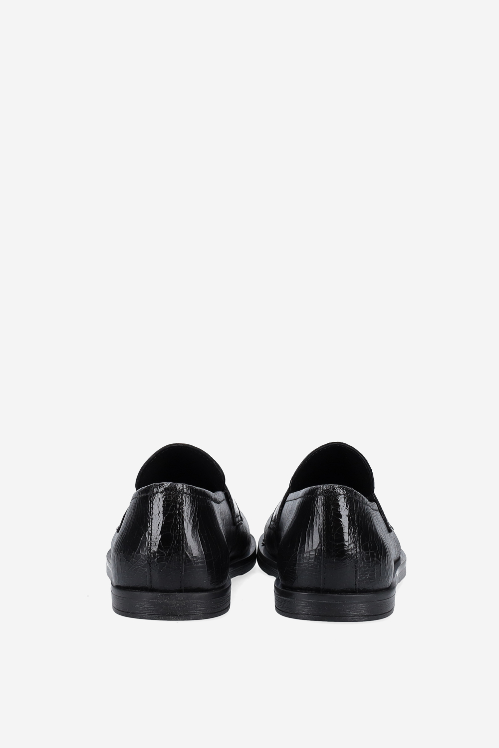 Crack leather loafers
