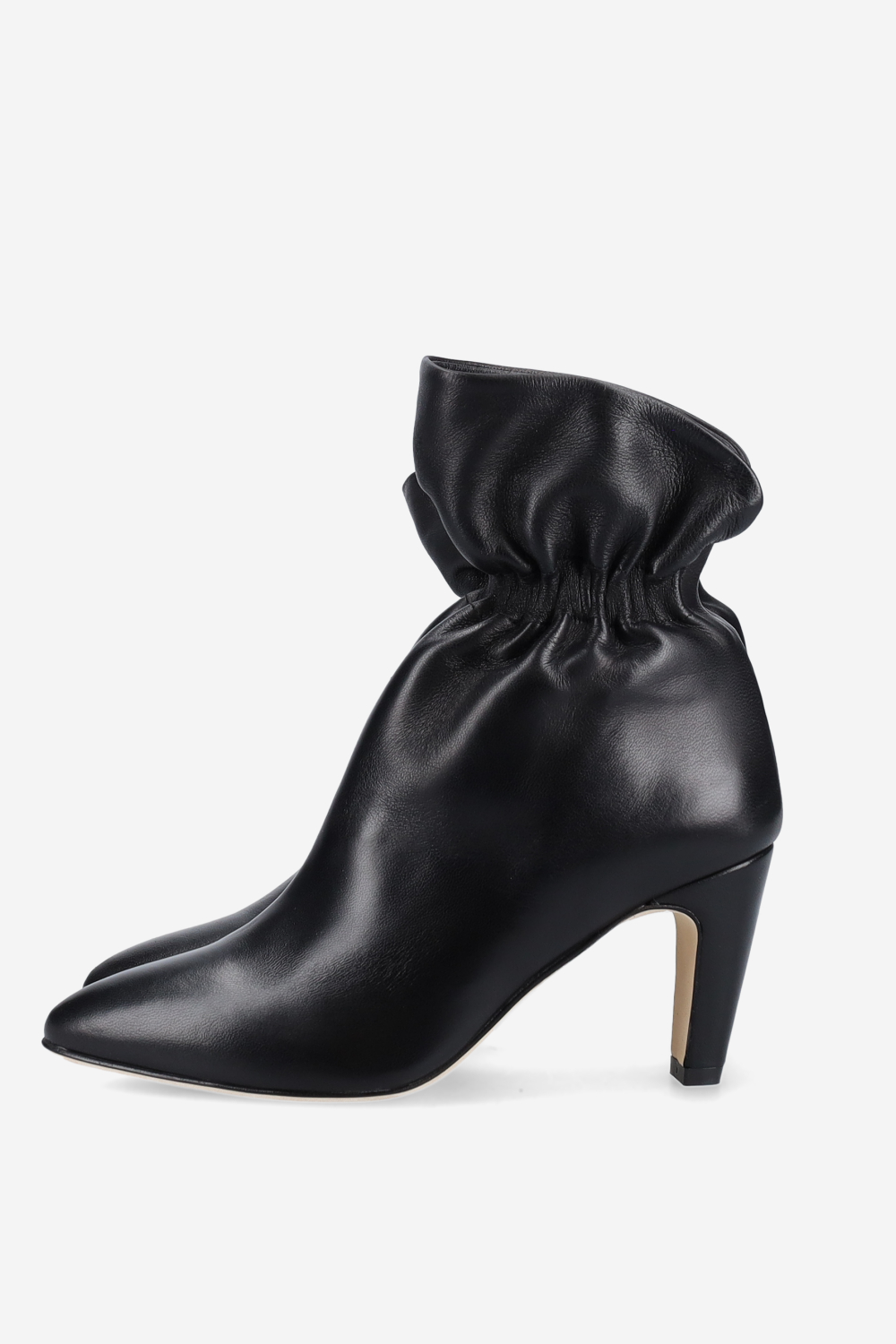 Wrinkle leather ankle boots