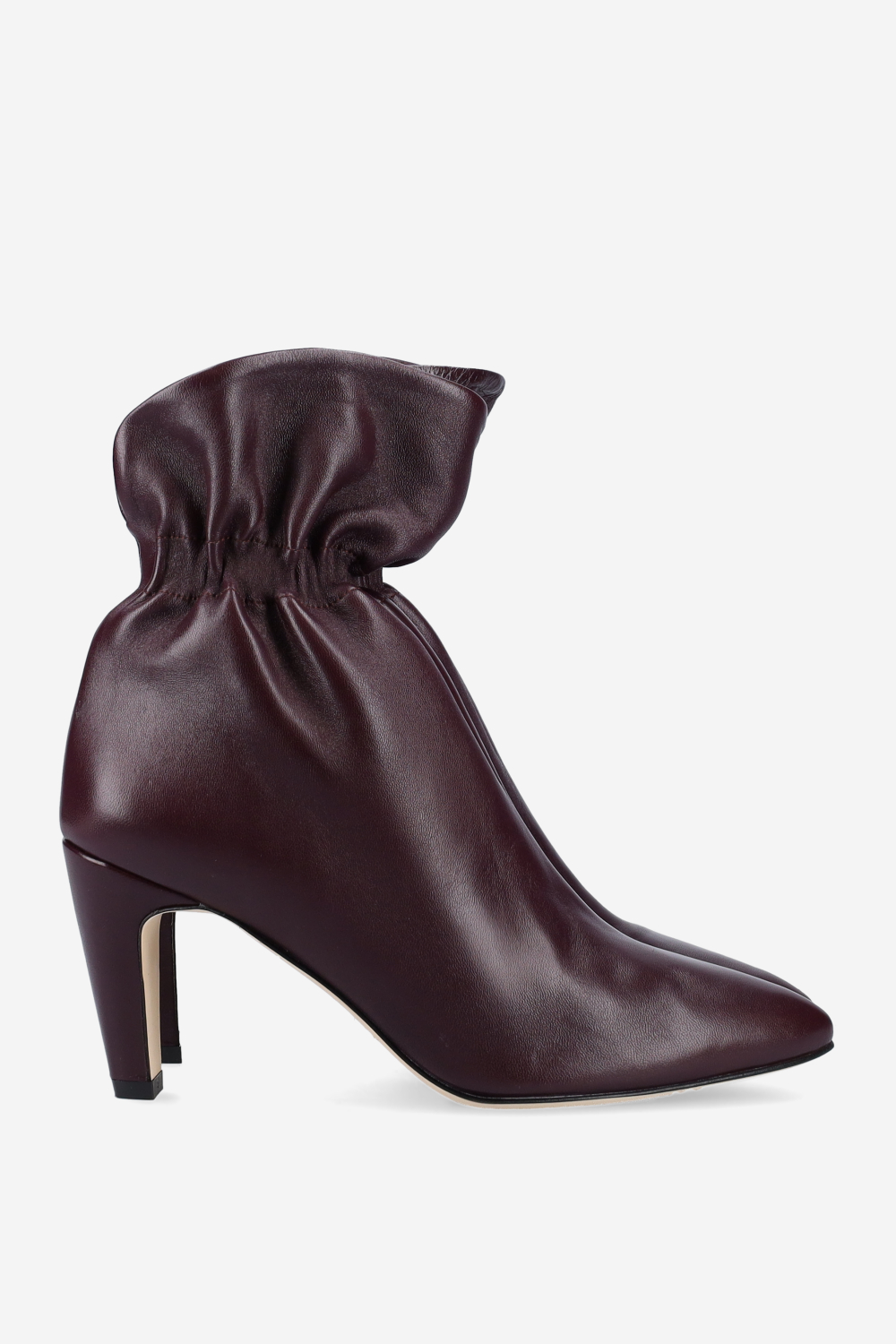 Wrinkle leather ankle boots