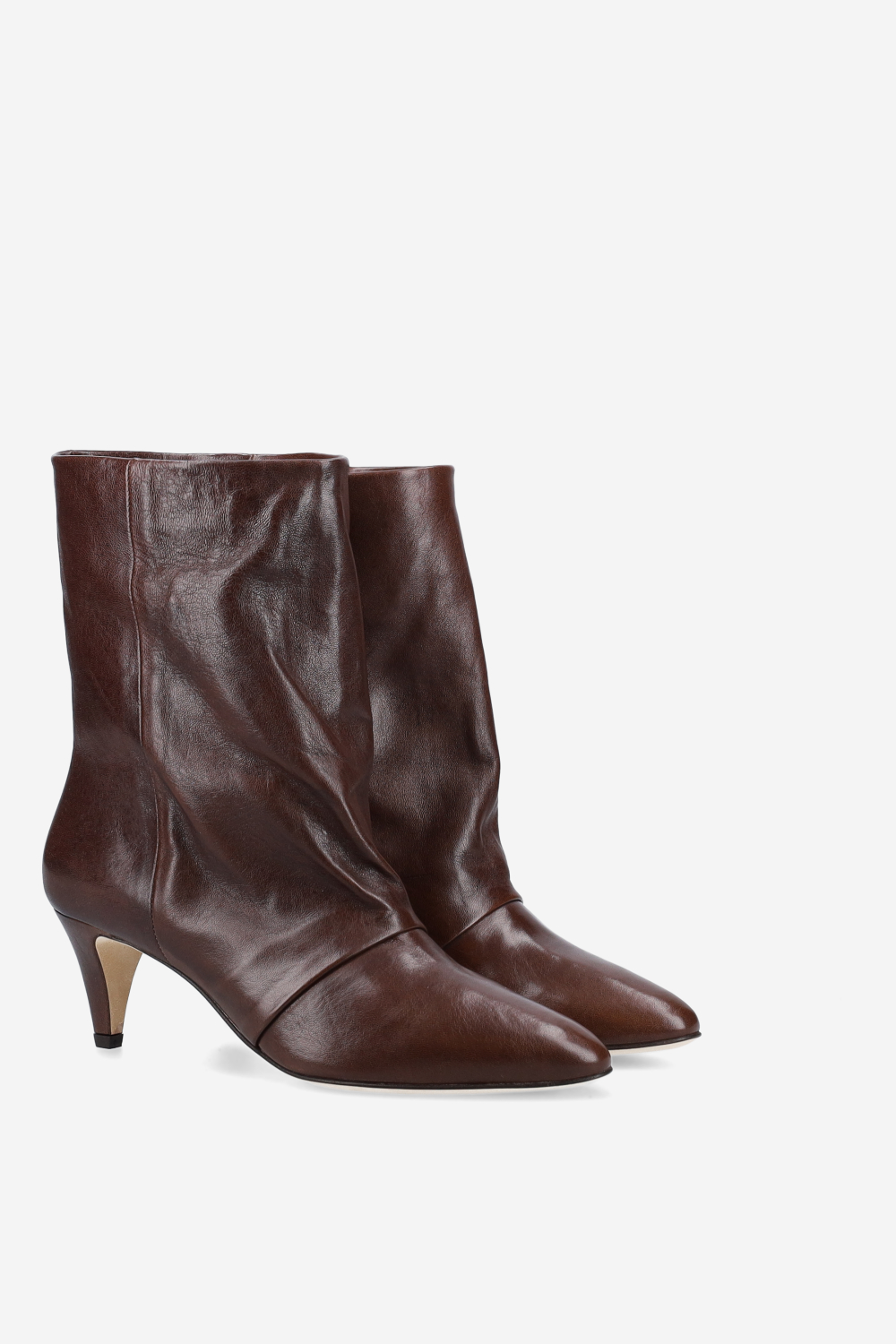Pointed-toe leather ankle boots