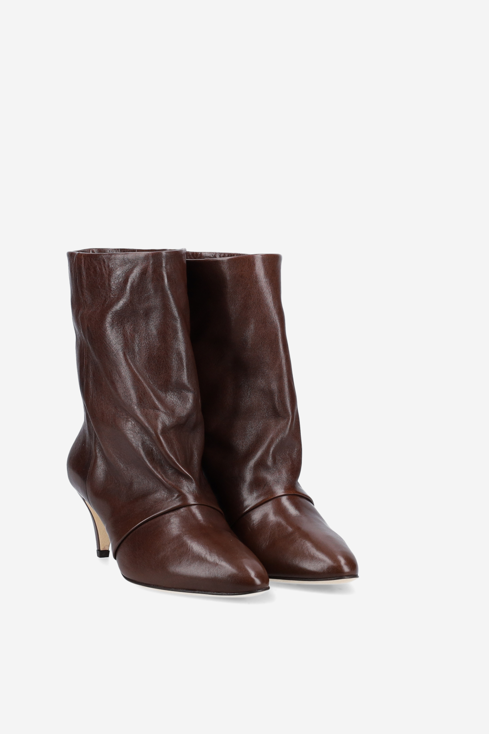 Pointed-toe leather ankle boots