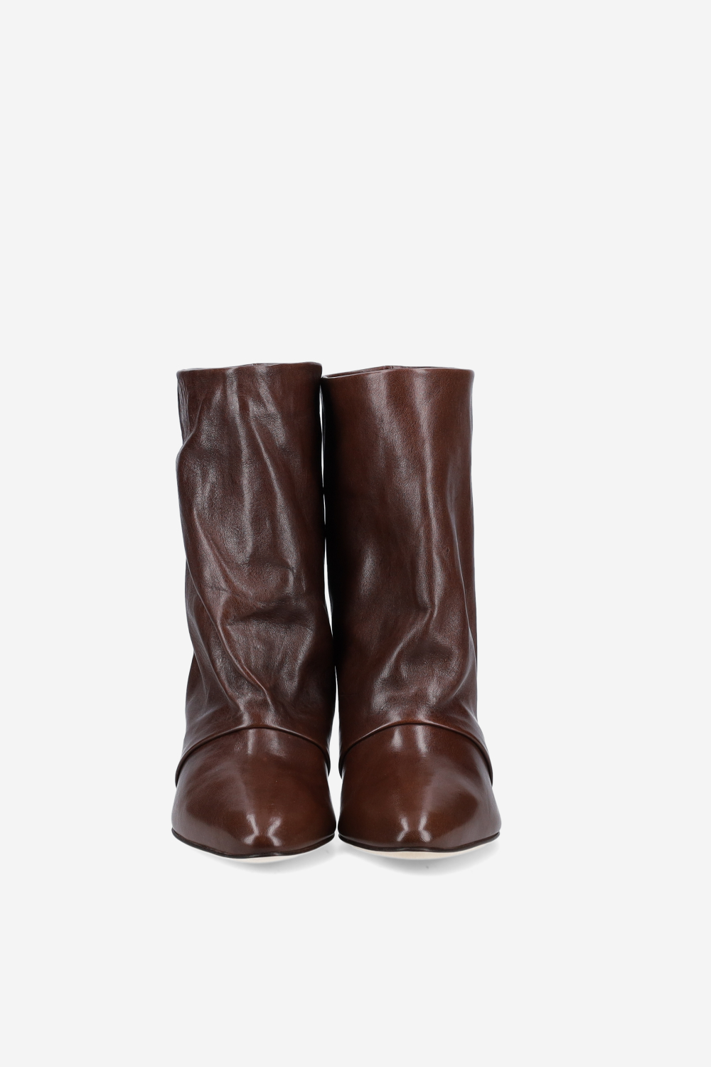 Pointed-toe leather ankle boots