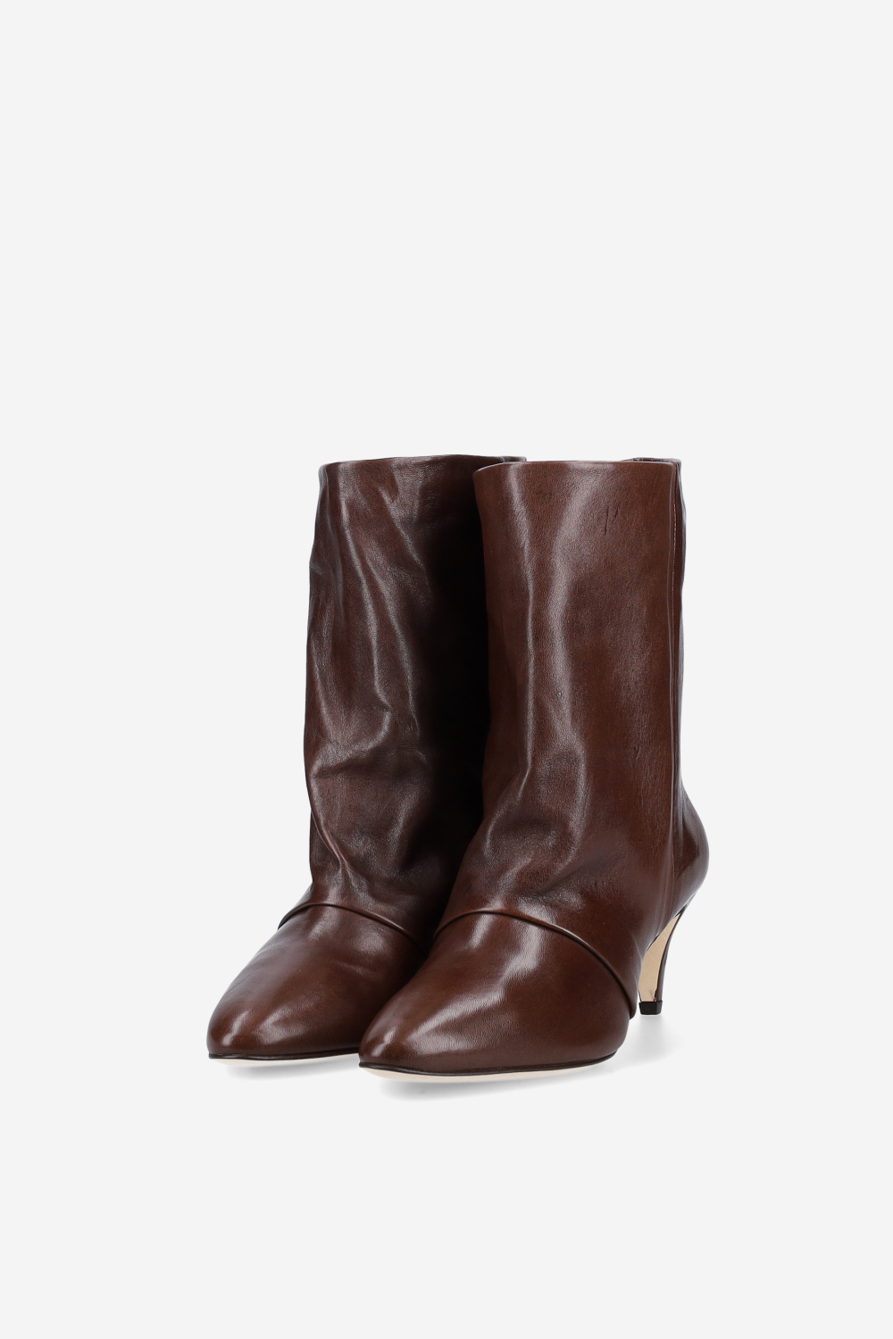 Pointed-toe leather ankle boots