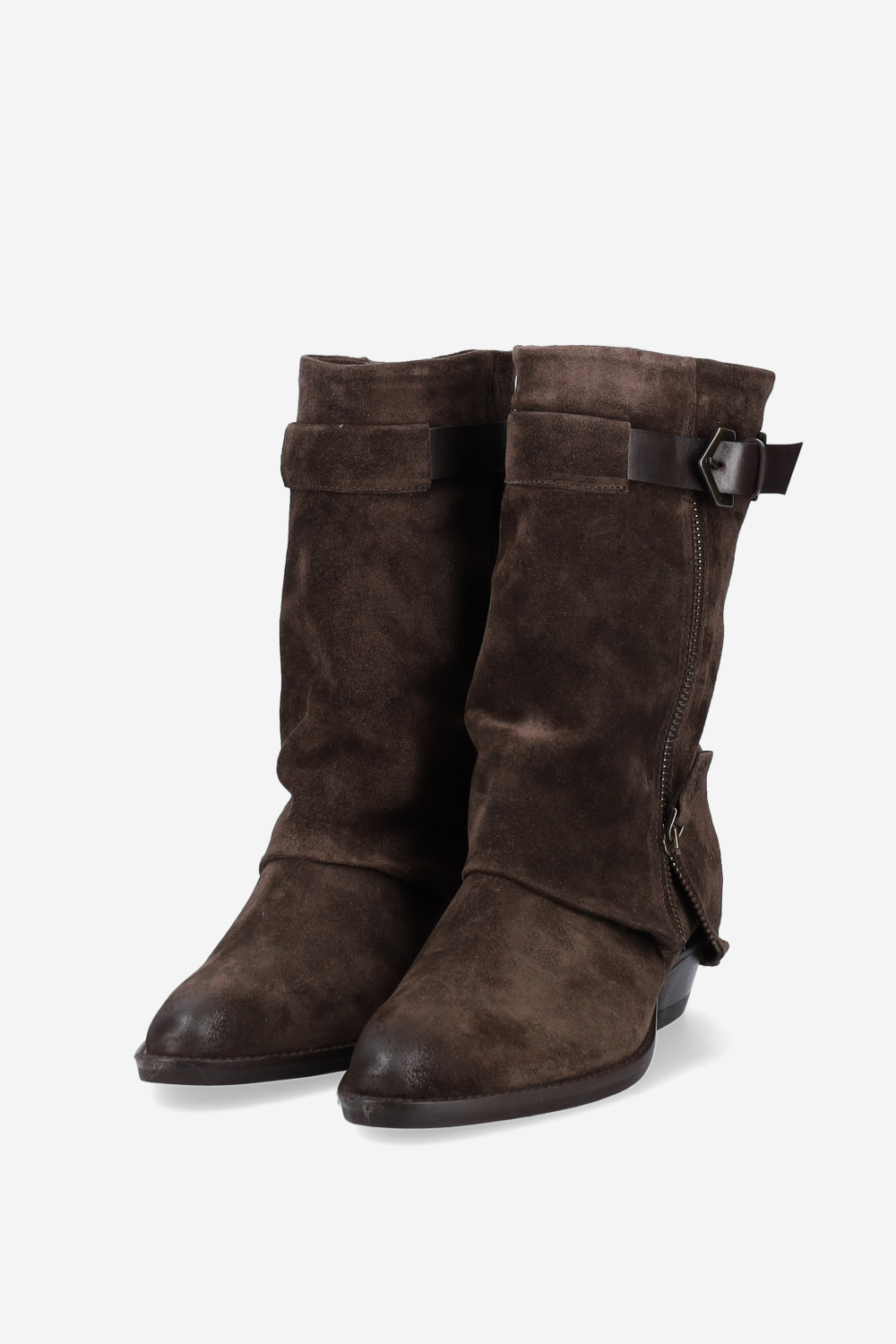Zipped suede boots