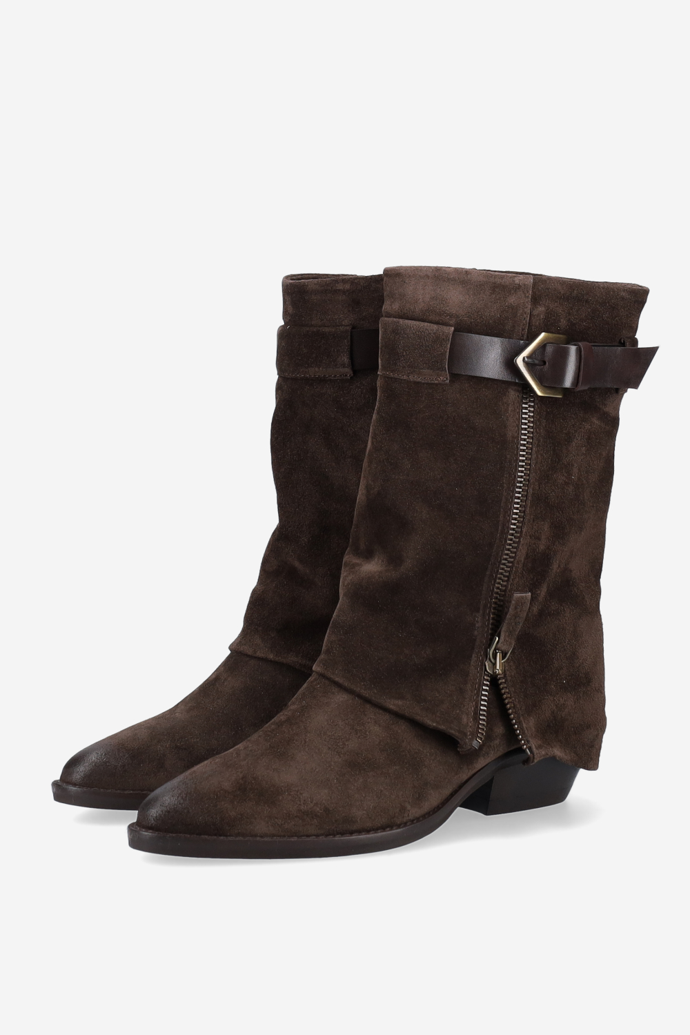 Zipped suede boots
