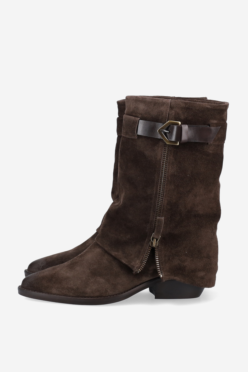 Zipped suede boots