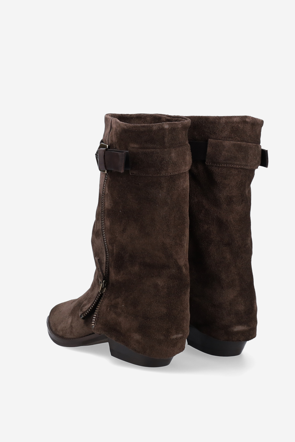 Zipped suede boots