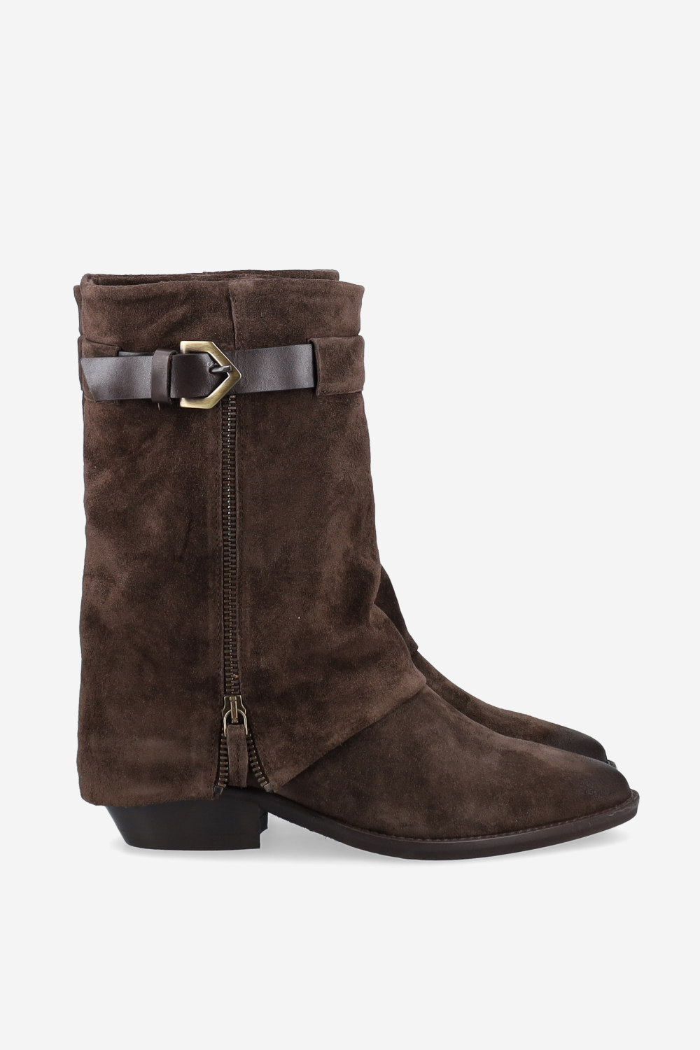 Zipped suede boots