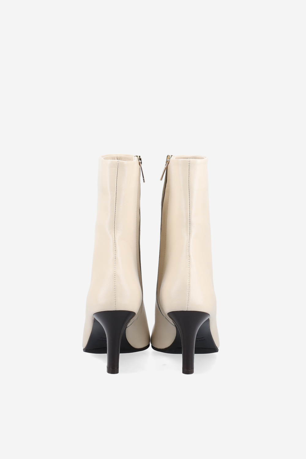 Zipped leather ankle boots